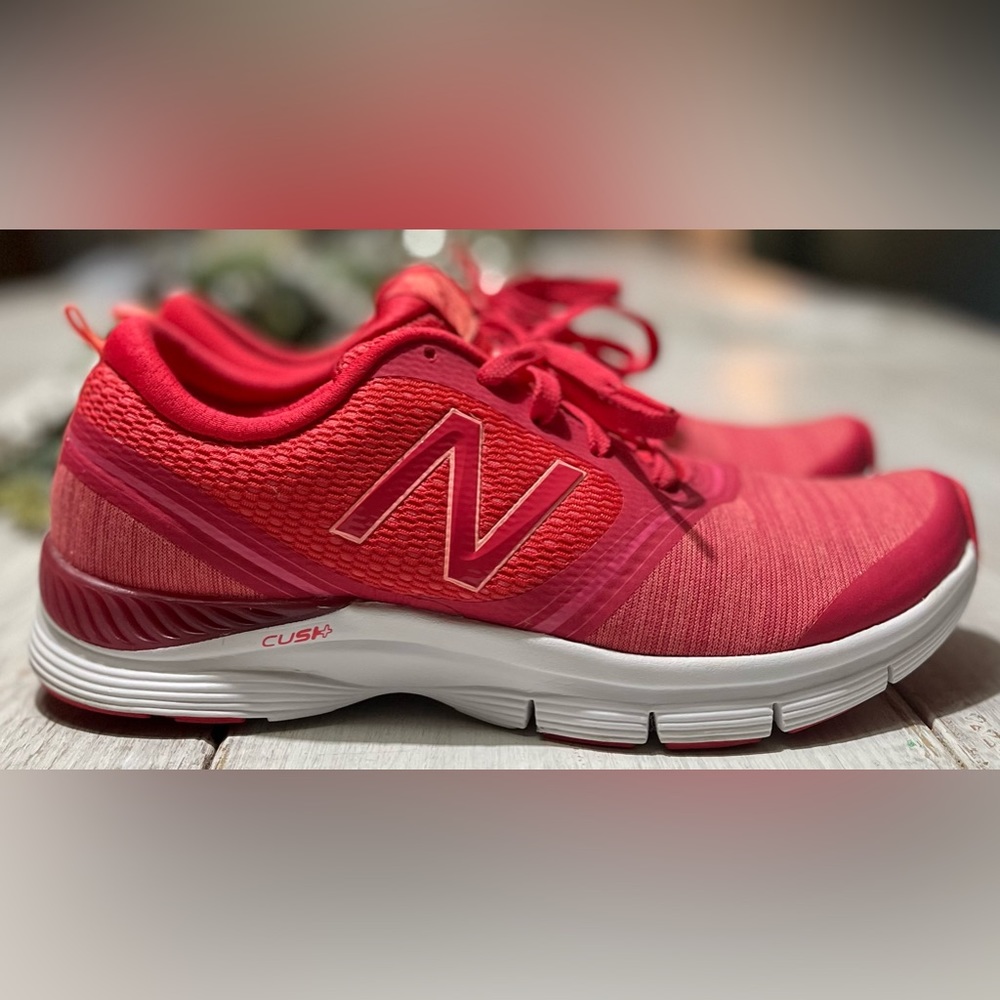 New Balance Women’s 711 Running Shoes.